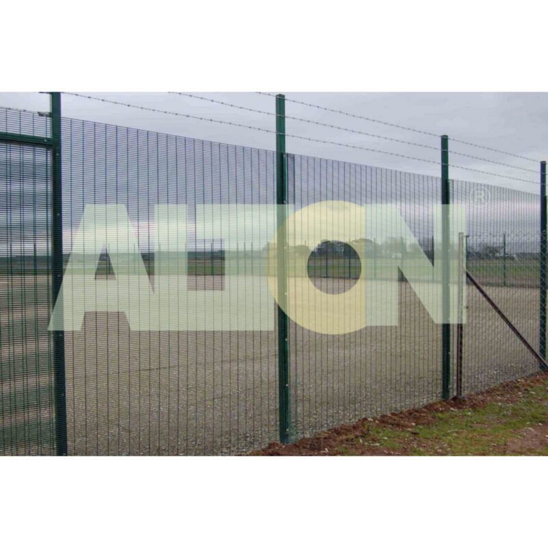 CHAIN LINK MESH GATE - Image 5