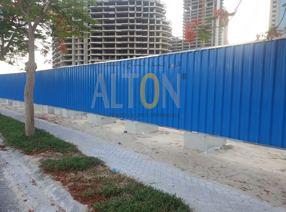 CONTINUOUS FENCE Alton Fencing