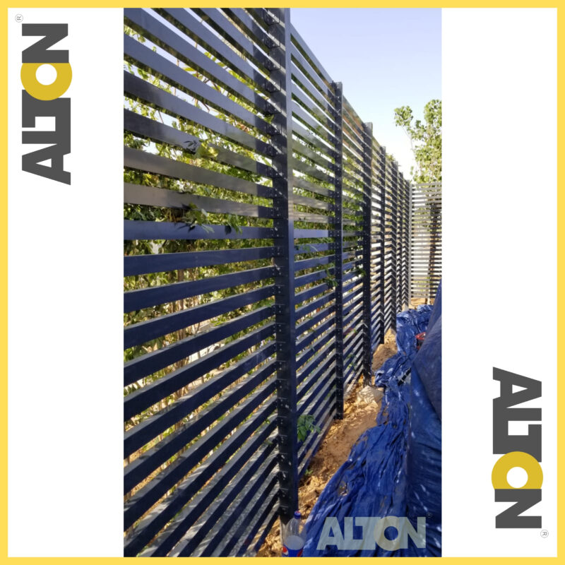 GI / ALUMINIUM PANEL FENCE - Image 4